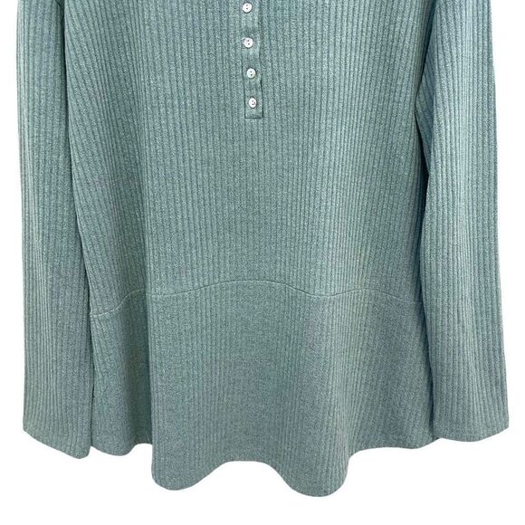 Weekend by Susan Betro Long Sleeve Top - Picture 3 of 6